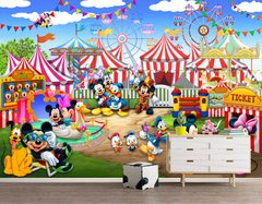 Mickey Mouse, rătuci și Pluto la circ