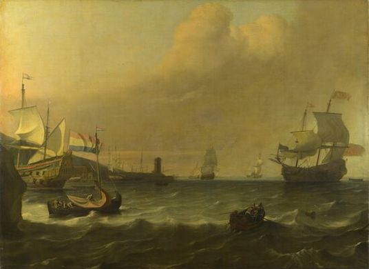 Голландские военные корабли входят в средиземноморский порт
