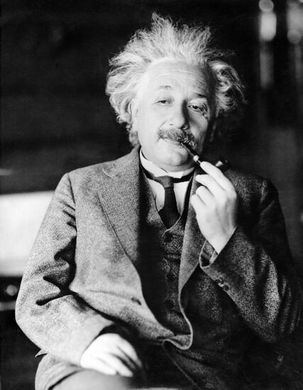 Albert Einstein_04