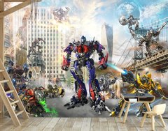 Roboți Transformers pe fundalul zgârie-norilor și a unui pod