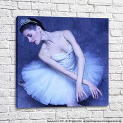 Balerina într-o tutu albă pe fond albastru, balet
