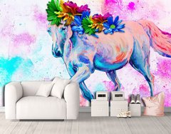 Разноцветная лошадь с цветочной гривой на абстрактном фоне