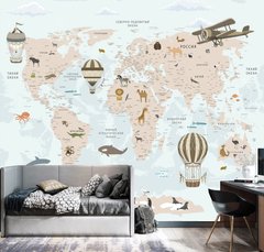 Карта мира с животными и летающими объектами