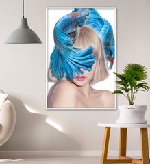 Блондинка, стилизация с синими рыбами