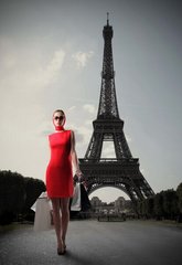 Fototapet Turnul Eiffel și fată
