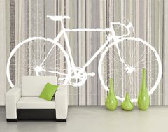Белый велосипед на зеленом полосатом фоне