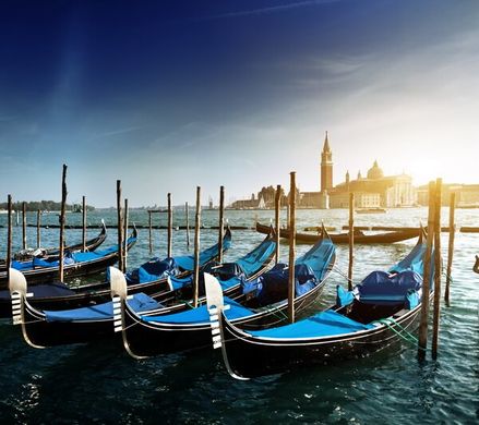 Fototapet Gondole pe canalele Veneției