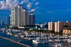 Fototapet Iahturi pe cheiuri, Miami Beach