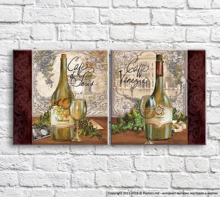 Бутылка белого вина и виноград на фоне архитектуры, диптих