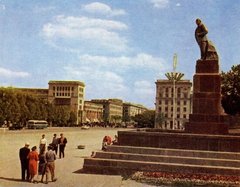 Памятник Ленину, 1963