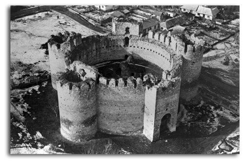 Сорокская крепость до реставрации