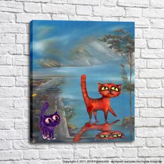 Рыжий и фиолетовый кот на прогулке