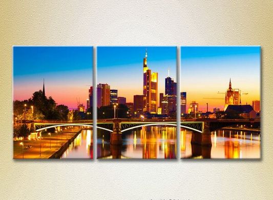 Triptic Frankfurt pe Main_01
