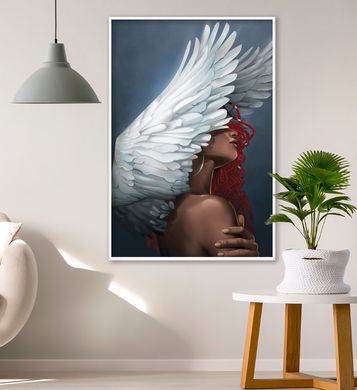 Рисованная девушка, красные волосы и крылья