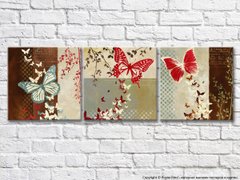 Триптих из бабочек на абстрактном фоне