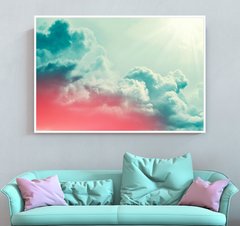 Бирюзово розовые облака и солнце