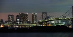 Fototapet Pod în orașul de noapte