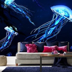 Гигантские медузы в синей пучине