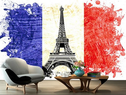 Turnul Eiffel pe fundalul tricolorului francez
