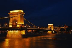 Fototapet Podul cu lanțuri noaptea, Budapesta