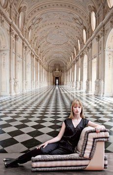Sala de petreceri &icirc;n perspectivă