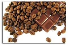 Зерна кофе и шоколад
