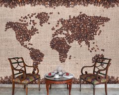 Абстрактная карта мира из кофейных зерен на фоне мешковины