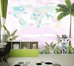 Harta lumii pe un fundal deschis cu plante și animale tropicale