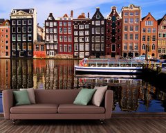 Архитектура Амстердама вдоль водного канала