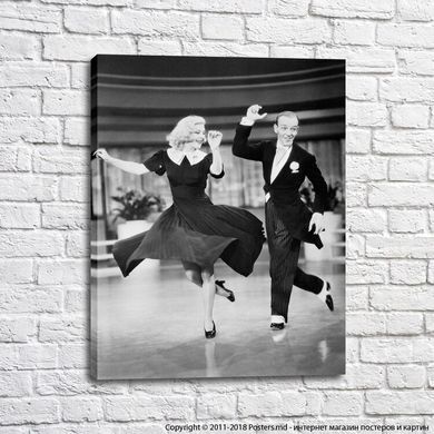 Bărbat și femeie dansând pas, alb-negru